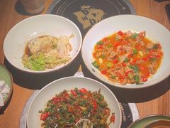 -吃饭皇帝大土家民族菜(正大广场店)