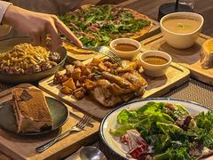 -Common Table · Brunch & Coffee
