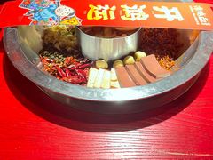 -谭鸭血老火锅(万象九宜城店)
