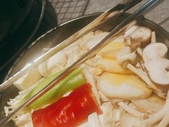 -合易泓烤肉•首创生椰大油边(宁山路店)