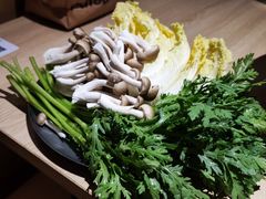 蔬菜拼盘-双拼市场·烧烤精酿啤酒