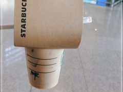 -星巴克(昆明机场III店)