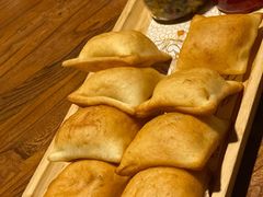 和田三色烤包子-纳瓦新疆菜(银都店)