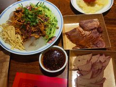 -新兴园饺子馆(河南街店)
