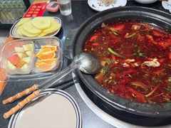 贡椒木姜锅-小饕荟雅安贡椒鱼鲜馆(广福桥店)