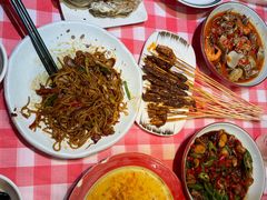 -辣小鲜·南昌大排档(船山路店)