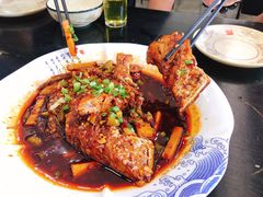 干烧耗儿鱼-易老九江湖菜(北滨一路店)