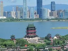 -东方豪景花园酒店·怡景旋转餐厅