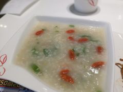-嘉和一品粥(政府街店)