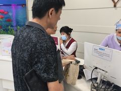 -雅悦齿科(顾村公园店)