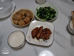 -悦芽照护月嫂+育儿嫂(杭州店)