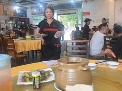-烧鹅妹饭店