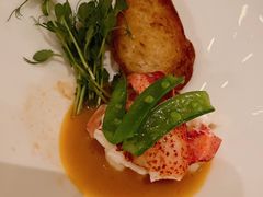 龙虾配豌豆苗和香茅龙虾汁-Jean Georges