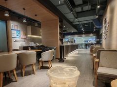 -瑞幸咖啡(外滩SOHO店)