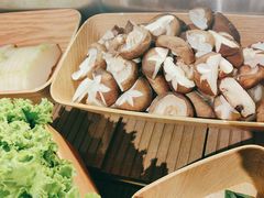 -牛YO寿喜烧·铁板烧和牛火锅自助(市府恒隆店)