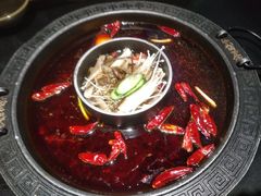 -晓宇重庆火锅(龙首店)