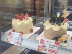 -花花卷卷·鲜食蛋糕(静安久光百货店)