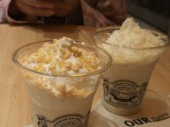 -OUR Bakery(中海环宇荟店)