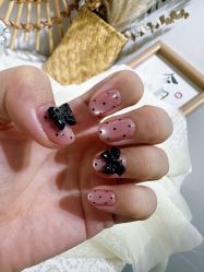 -尤米一站式美甲美睫