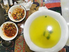 -泸沽肴(泸沽湖大洛水村农村信用社旁店)