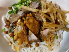 -牛八宝桂林米粉(八里庄店)