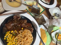 -豪客来牛排(重庆三峡广场步行街1704店)