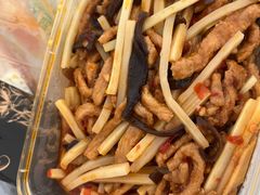 鱼香肉丝-大草原清真饭庄(沙河店)
