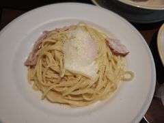 -萨莉亚(巴黎春天成山店)