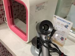 -龙格亲子游泳俱乐部(泊富中心)