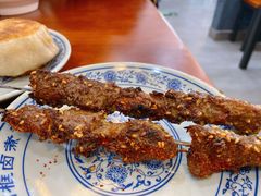 老北京羊肉串-门框胡同百年卤煮(新街口店)