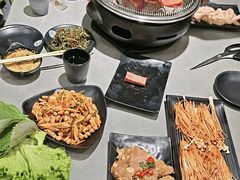 -啊美丽炭火烤肉(滑翔一店)