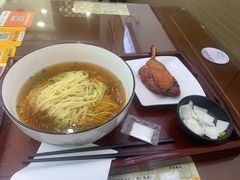 -百年老字号·观振兴蟹黄面·三虾面·苏式面(观前街富仁坊巷店)