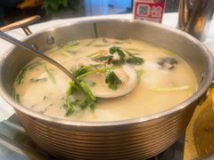 -饭怕鱼·黄焖鲟龙鱼(湖大店)