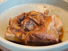 -95号酱骨·一块豆腐(展春园西路店)