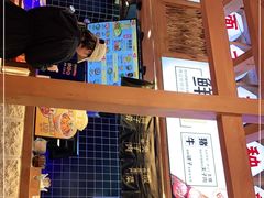 门面-呼啦面馆·头牌豌杂面(爱琴海店)