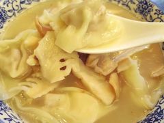 -春阳水饺(香槟广场店)