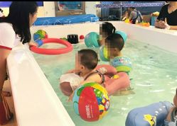 -欢乐悠游婴儿游泳(金碧花园店)