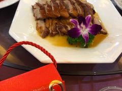 -南宁世纪君悦大酒店(青秀万达滨湖路地铁站店)