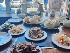 -蒙亨·手把肉·蒙古包文化主题餐厅(天恒广场店)