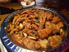 -胖哥俩肉蟹煲(万国店)