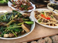 -竹语饭香·原生态农庄·烧鸡·竹筒饭·河鲜(森林海白水寨店)