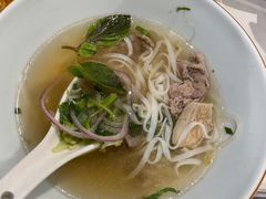 -美奈小馆·越南料理(中航城君尚购物中心店)