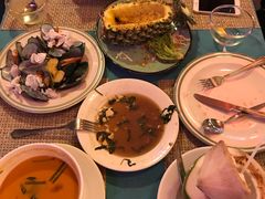 -Pakwan Restaurant & Bar