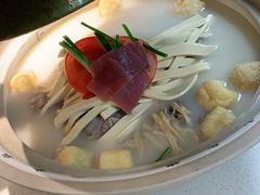 -小乌猪·金华筒骨煲(永盛购物广场店)
