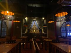 -Helens海伦司小酒馆(上海东明广场店)