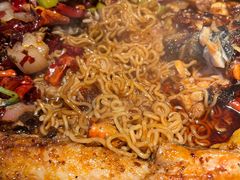 -鸣记脆皮烤鱼·海鲜烤鱼(亿合城店)