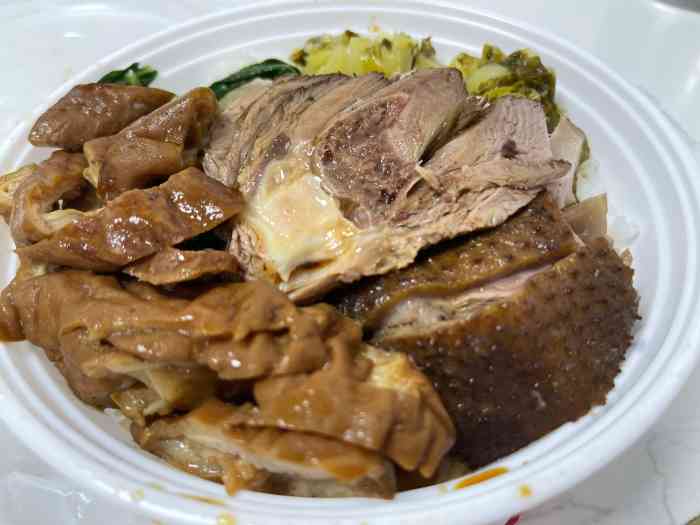 潮双喜正宗澄海狮头鹅(兴民店)-"鹅肉饭感觉这个应该是他们家的招牌