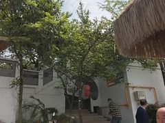 -桃源山庄·水蜜桃采摘·柴火鸡·烧烤团建(龙泉山店)