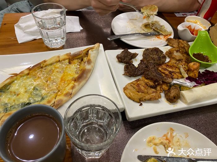 TUK土耳其餐厅·下午茶(卢湾店)披萨拼盘图片
