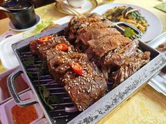 牛排拼羊背-德乐海蒙餐